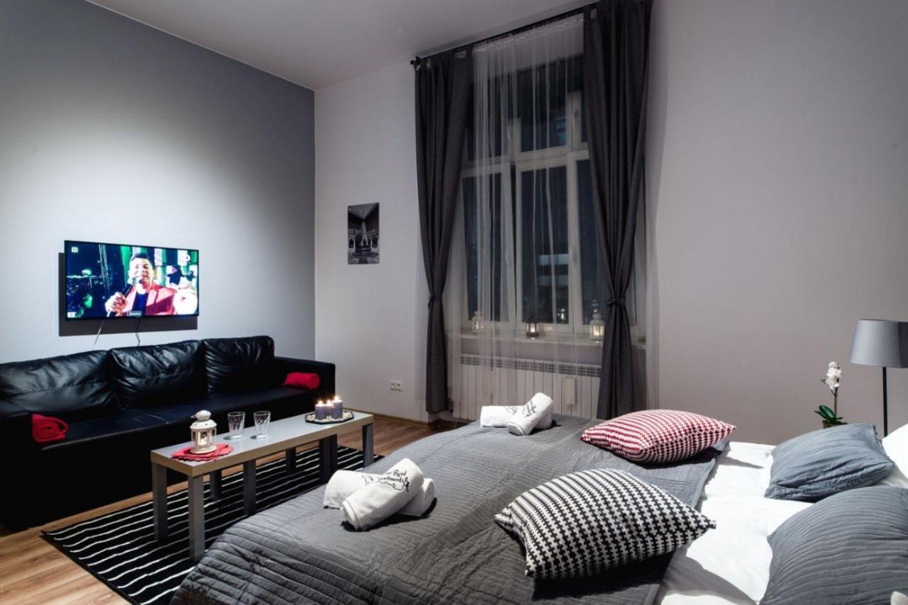 Cracow Rent Apartments - Spacious Apartments For 2-7 People In Quiet Area - Kolberga Street Nr 3 - 10 Min To Main Square By Foot Kraków Eksteriør billede